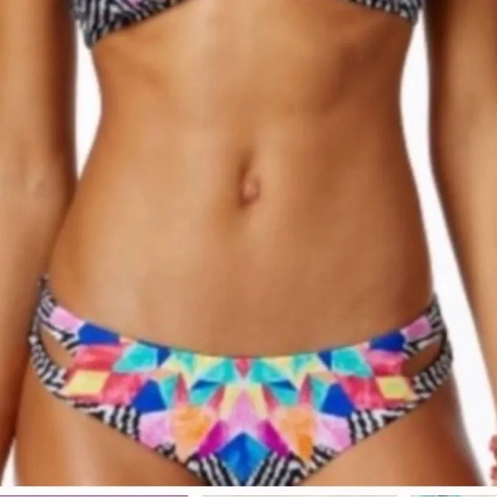 III Feather Daze Reversible Cheeky Bikini Bottoms